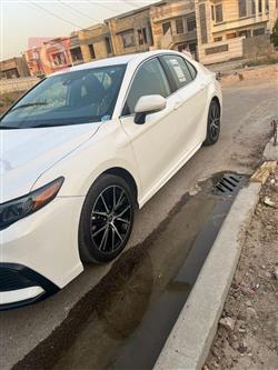 تۆیۆتا کامری